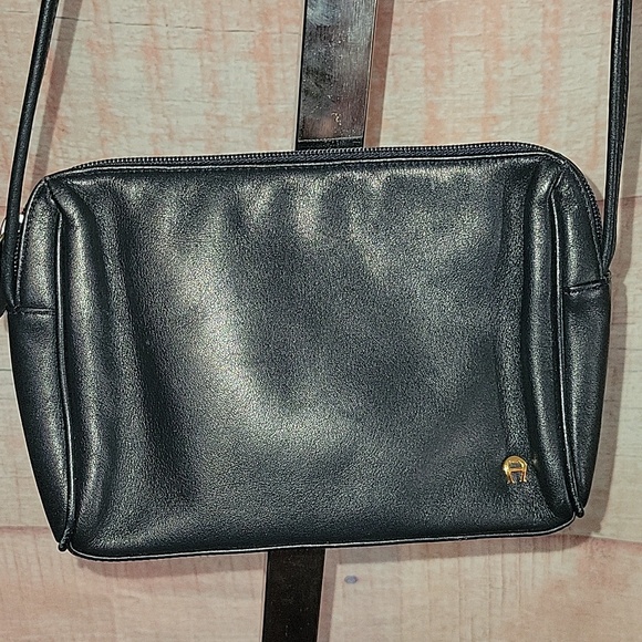 Ettienne Aigner Black Leather Crossbody Bag - Picture 3 of 15